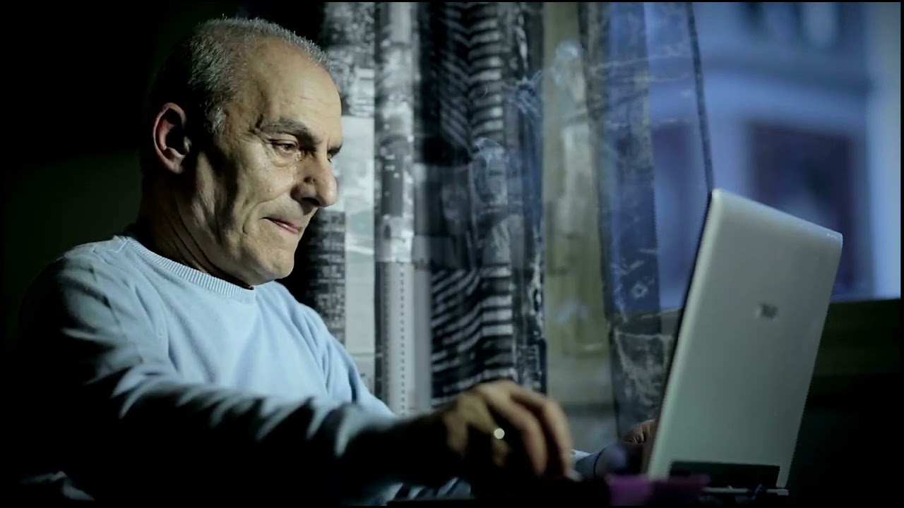 Man smoking - whatsapp status - 🔥🔥#smokechallenge