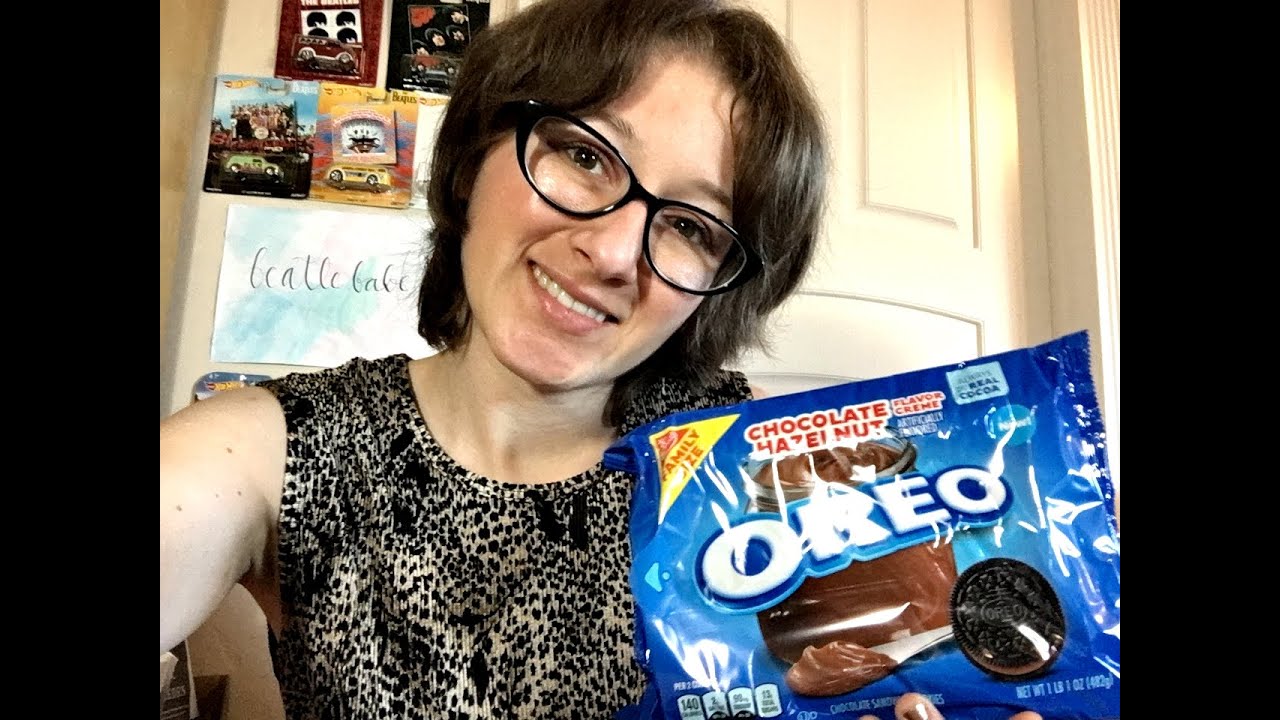 Taste Test Review - Chocolate Hazelnut Oreos