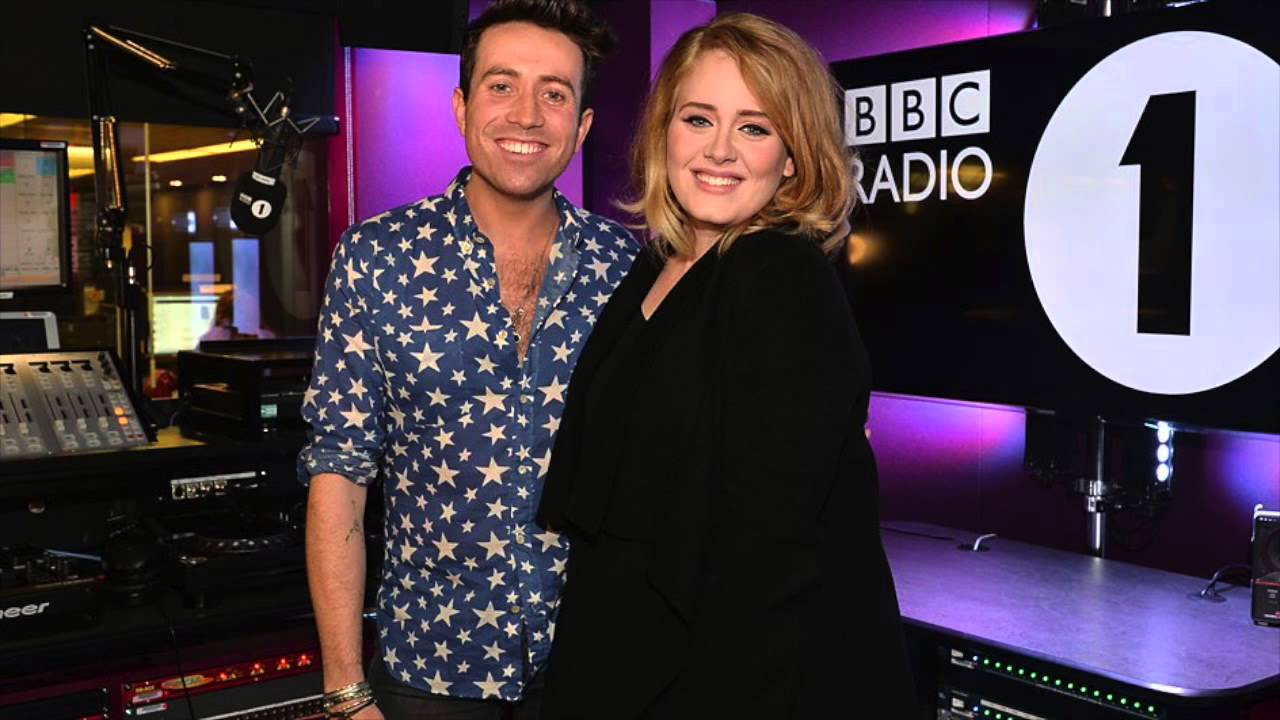Adele interview - Nick Grimshaw BBC Radio 1 (+ NEW SONG 'Hello')