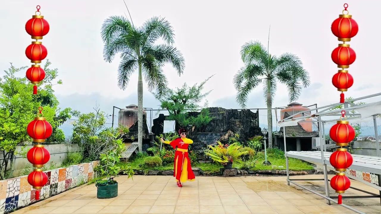 迎新年 sayang sayang Line Dance Jan 2026/Choreo By Rony Muikeng ( INA)/ Demo :Linda Elisabeth /