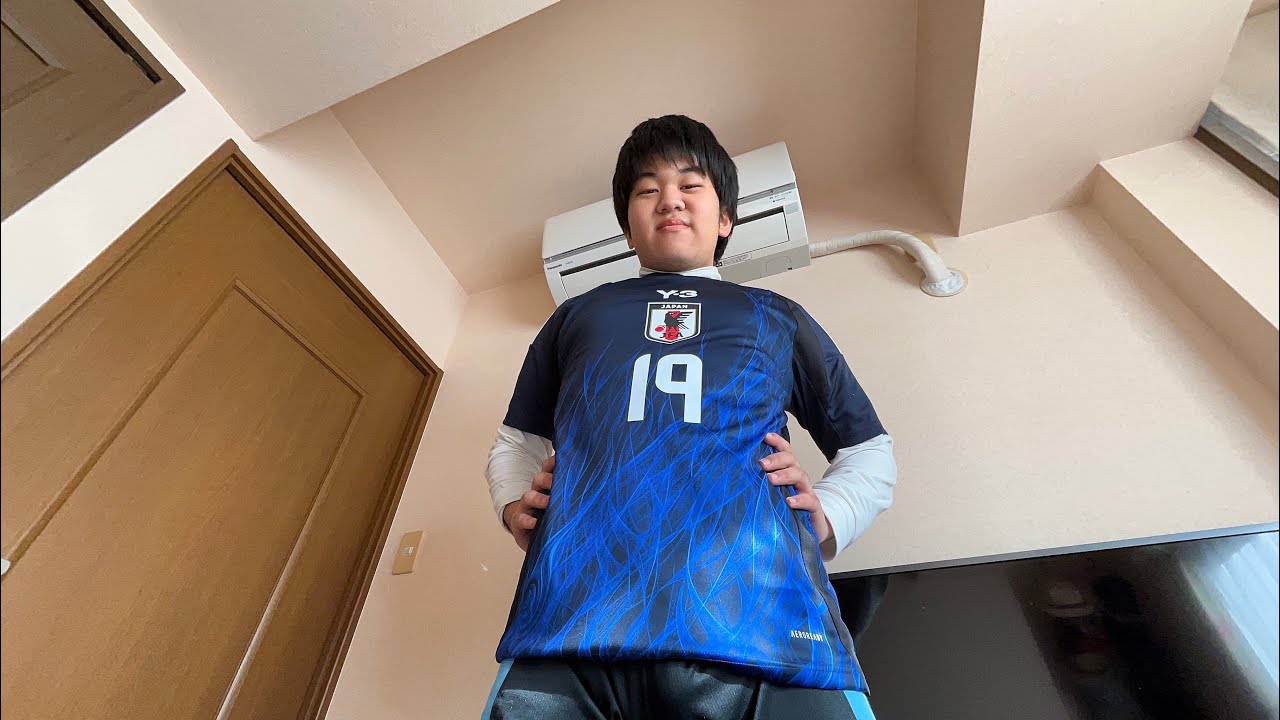 サッカー日本代表のユニフォームを買いました！！