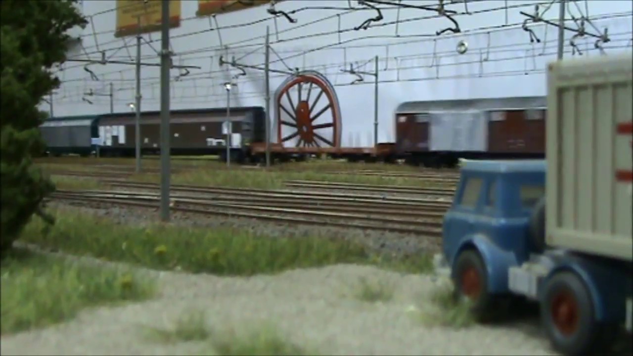 MODELLISMO FERROVIARIO - Merci misti anni 2000 sul plastico GFP