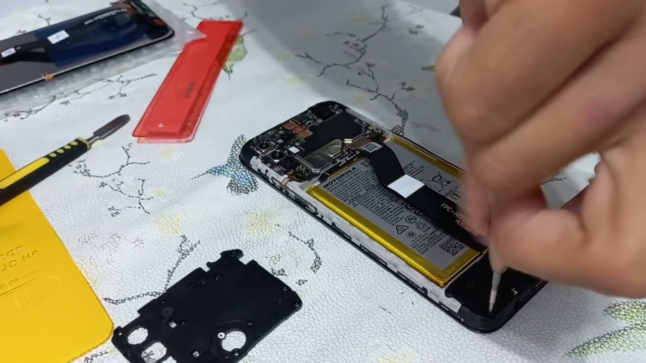 cambiar modulo pantalla tactil lcd a motorola G8 power lite