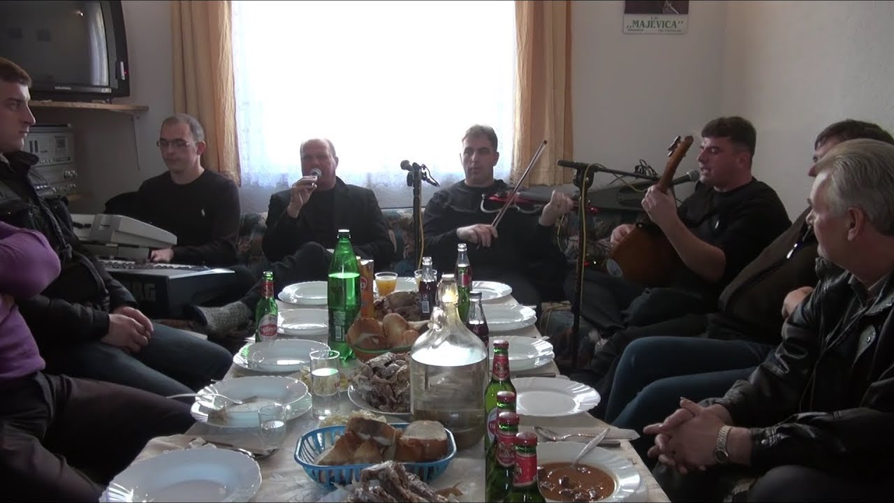 Braca Hodzic, Halco i Sapko - Volim Bosnu, a Bosna daleko (Uzivo)