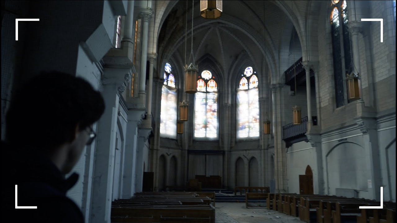 Incroyable découverte dans un hôpital abandonné ! (Urbex)