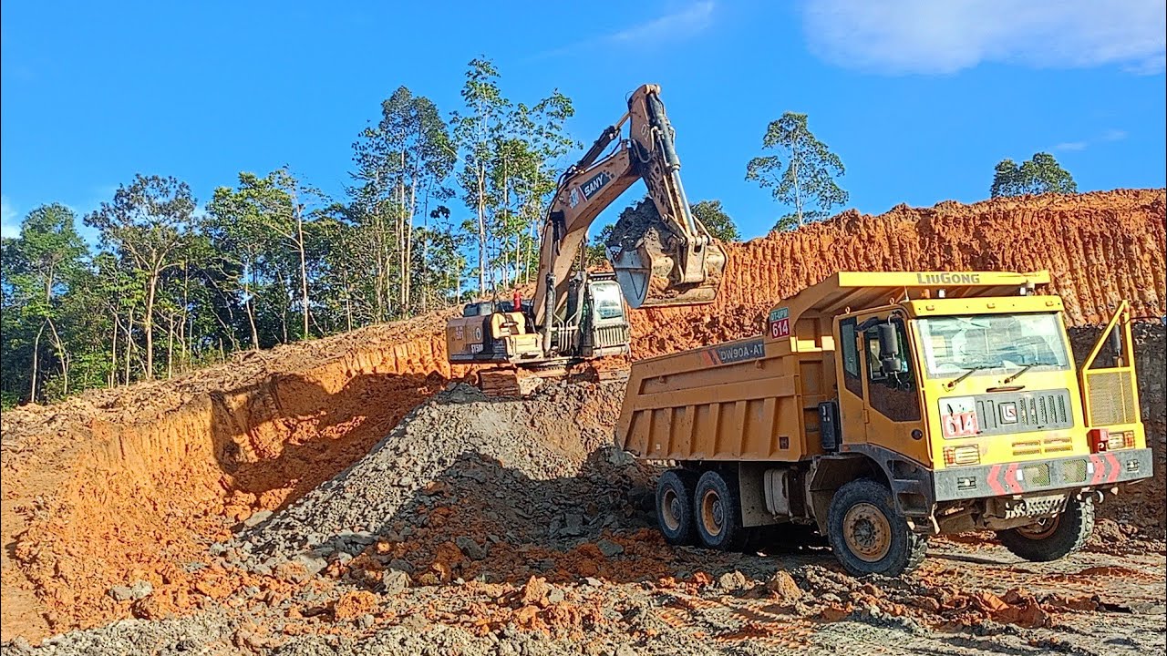 Tutorial Loading Tanah Menggunakan Excavator 