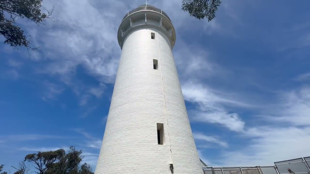 It’s a Light House! Wowsah🤩