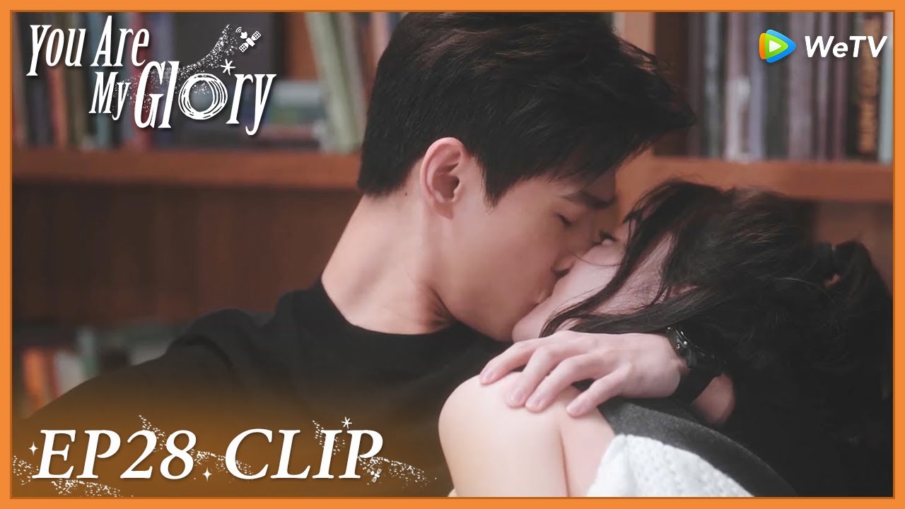 【You Are My Glory】EP28 Clip | Her lipstick is less beguiling? Then KISS more! | 你是我的荣耀 | ENG SUB