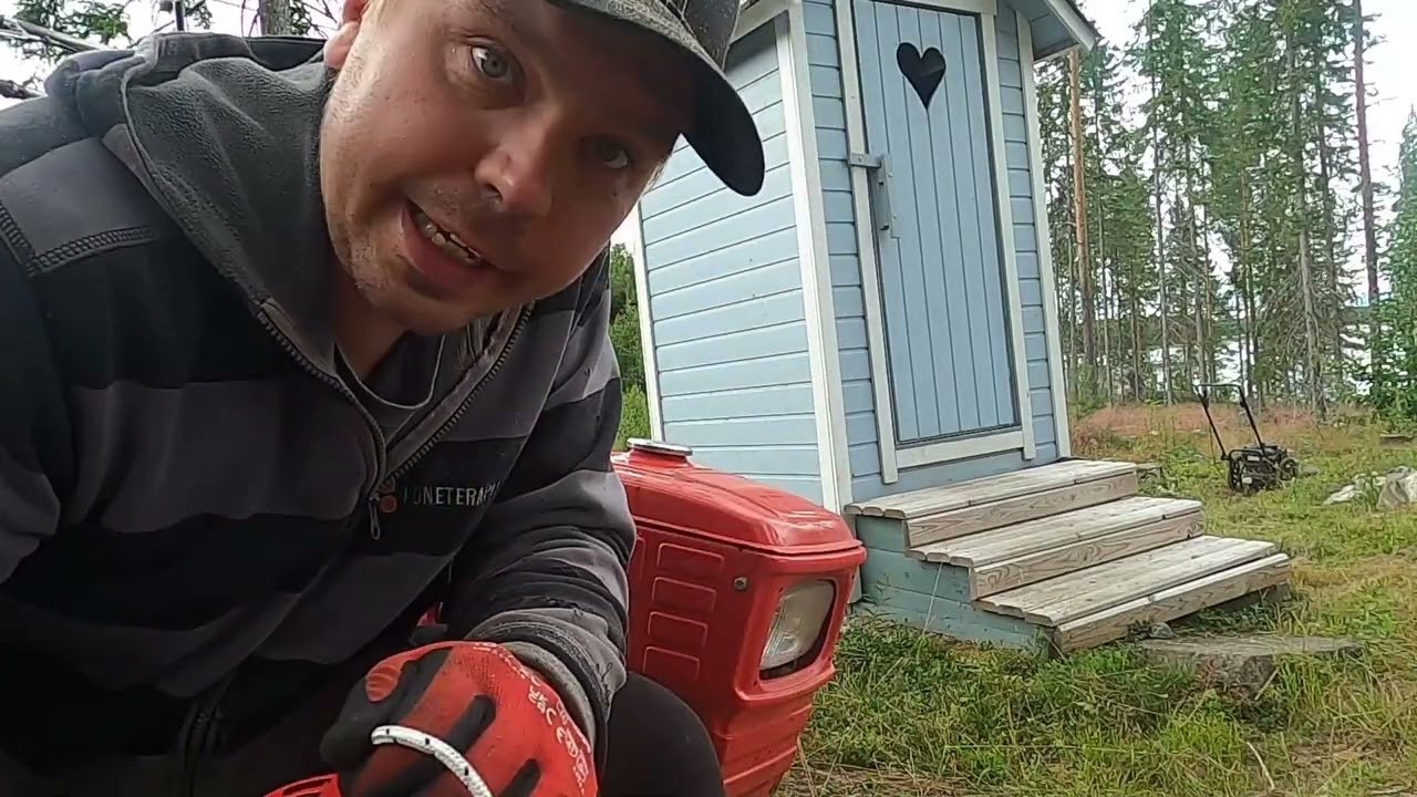 Sarvitraktorin kimpussa