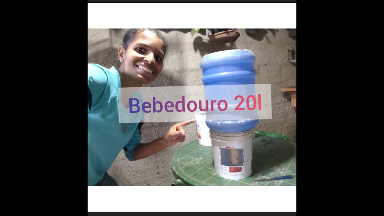 Bebedouro caseiro de 20 litros baixo custo pra aves.
