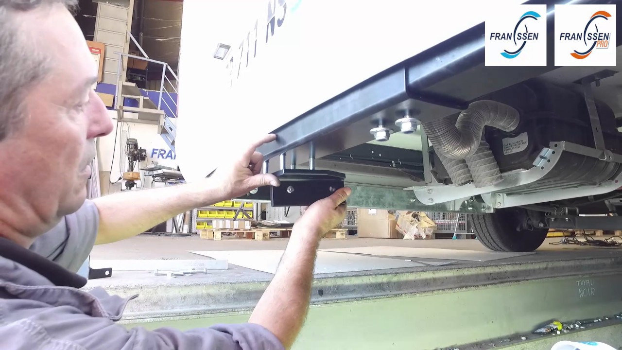 Tutoriel montage attelage sur camping-car Fiat X250 : 4/6 par FRANSSEN REMORQUES