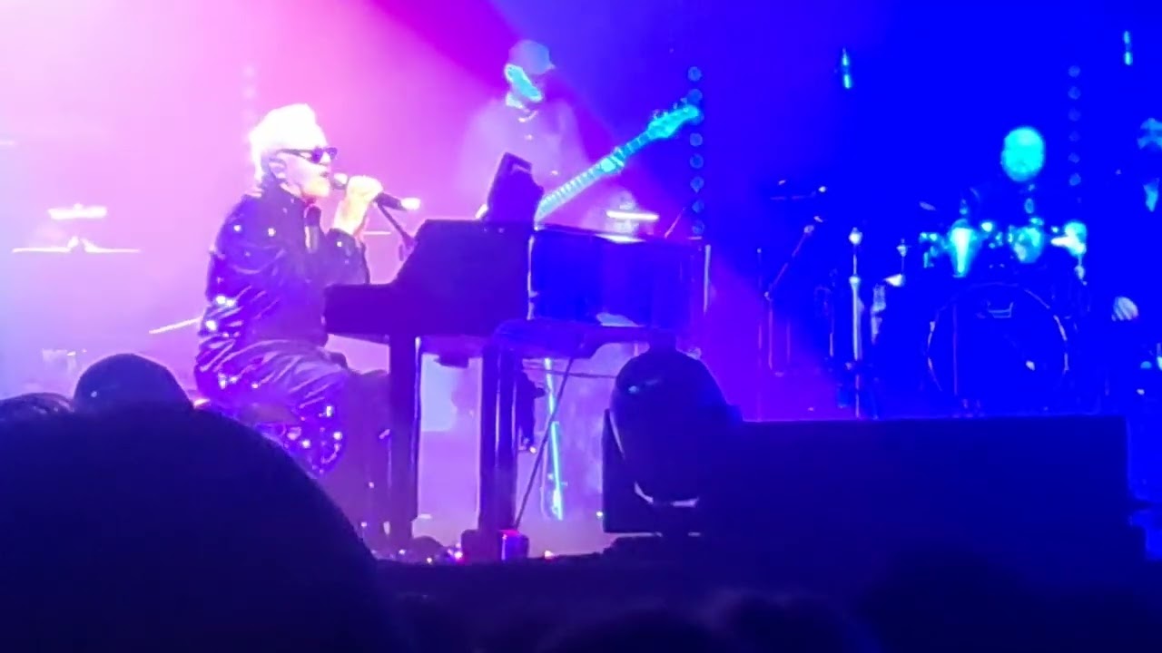 Umberto Tozzi- Lei- Olympia Parigi- 11-05-25