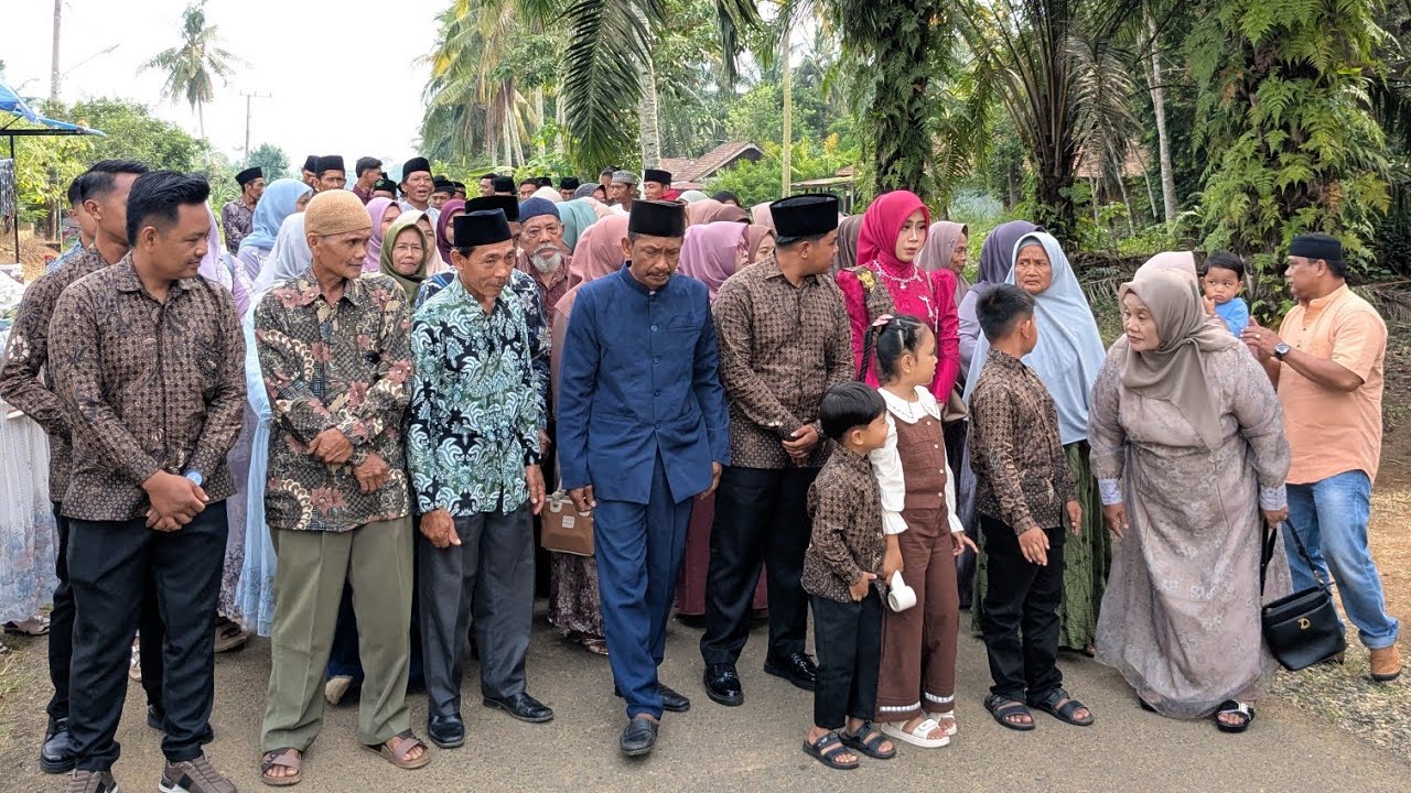 Pengantin Datang Dani & Fina Di Jl.1 unit 4 rimbo bujang