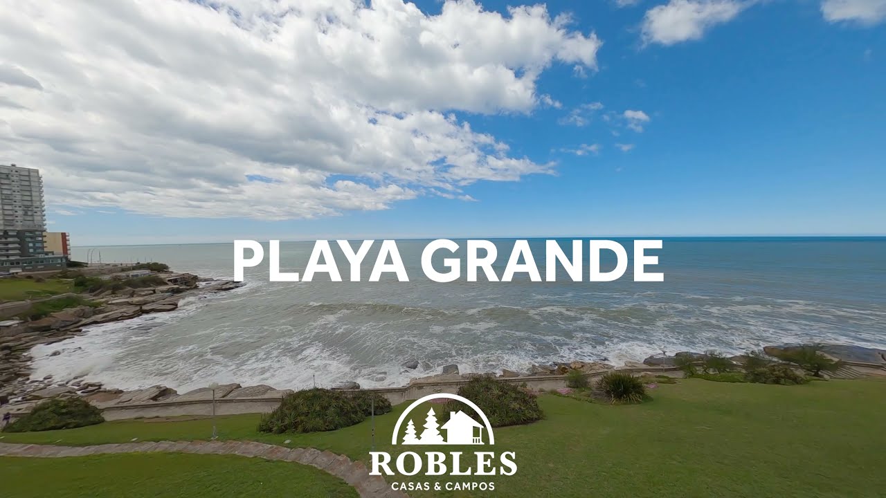 Residencia única, frente al mar, en el exclusivo entorno del Playa Grande.