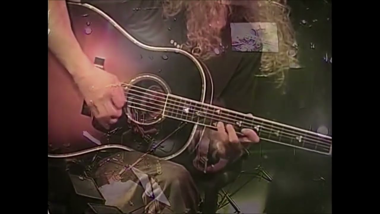 Guthrie Govan acoustic solo 7