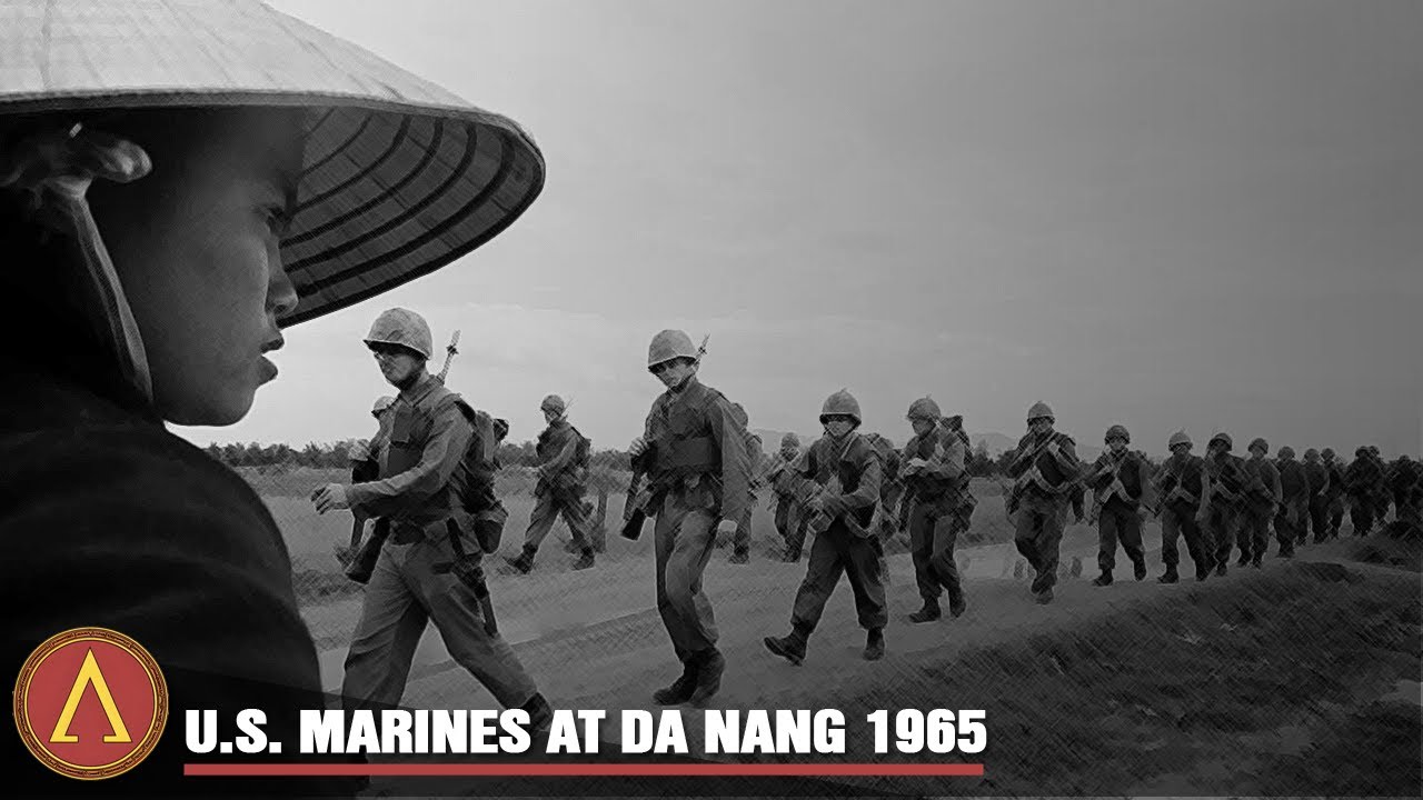 U.S. Marines land at Da Nang : Vietnam War 1965