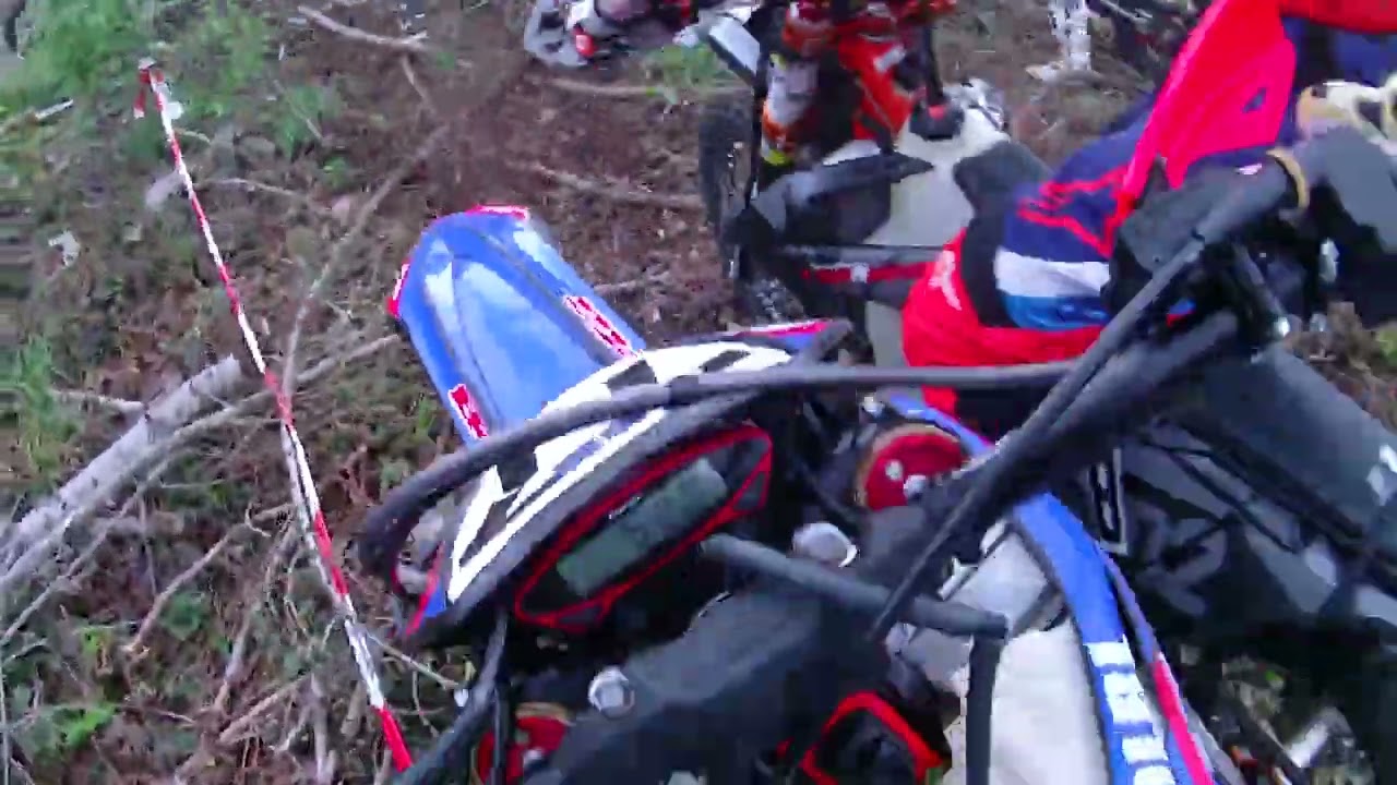 Enduro Challenge Lichtenberg 2023 1.Runde. Beta480  #77 Liquid Image Kamerabrille