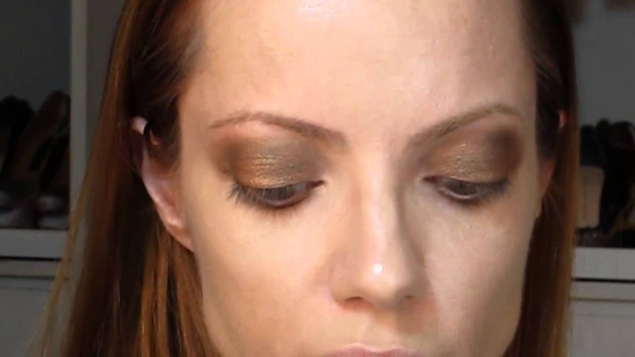 Julia Petit Passo a Passo Taylor meia banana Maquiagem