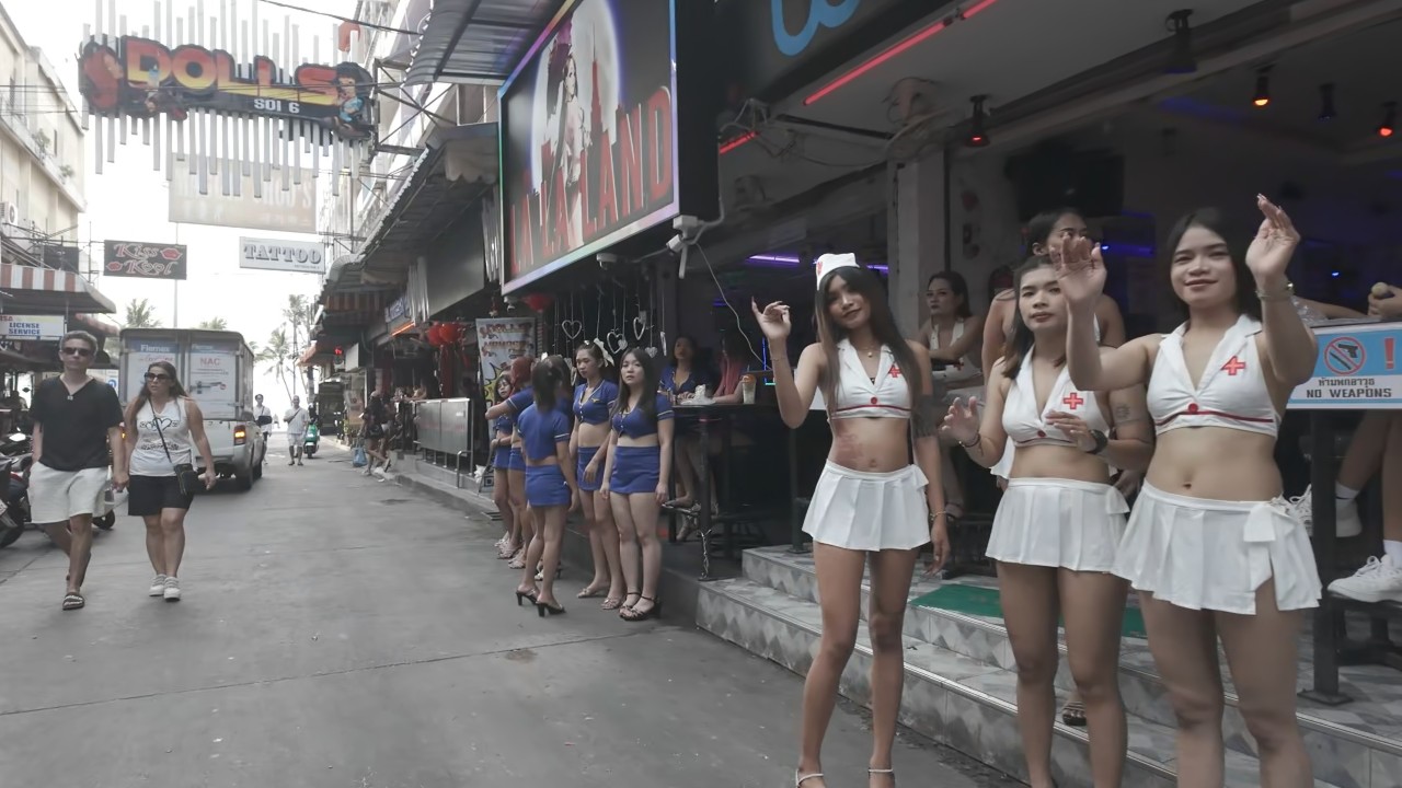 Pattaya Soi 6 Daytime, Thailand 4K 60FPS