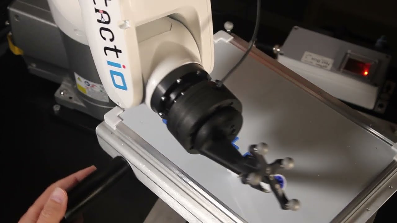 eXactoPOSE: Real-time Visual Servoing with Force Control