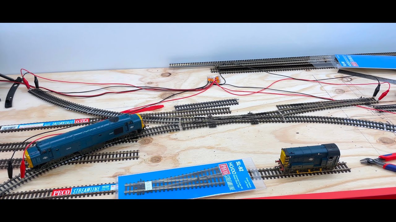 Йозеф - Железнодорожная модель и комната игрушек 32 Проводка Peco Insulfrong Single Slip DCC Horn...