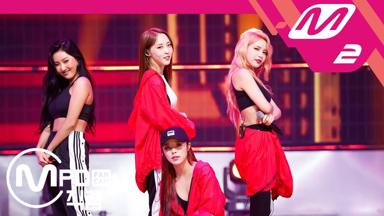 [MPD직캠] 마마무 직캠 4K '잠이라도 자지(Sleep In The Car)' (MAMAMOO FanCam) | @MCOUNTDOWN_2018.7.19