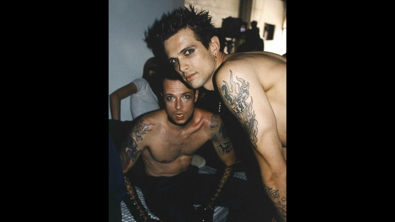 Fine - Coda (Ashley Hamilton Featuring Scott Weiland) (1999)