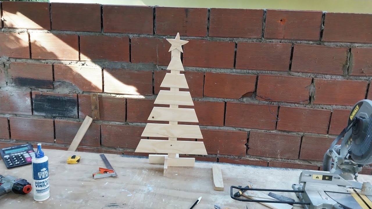 como hacer un árbolito de navidad de madera de pino #carpintero #madera #carpenter #arbolito