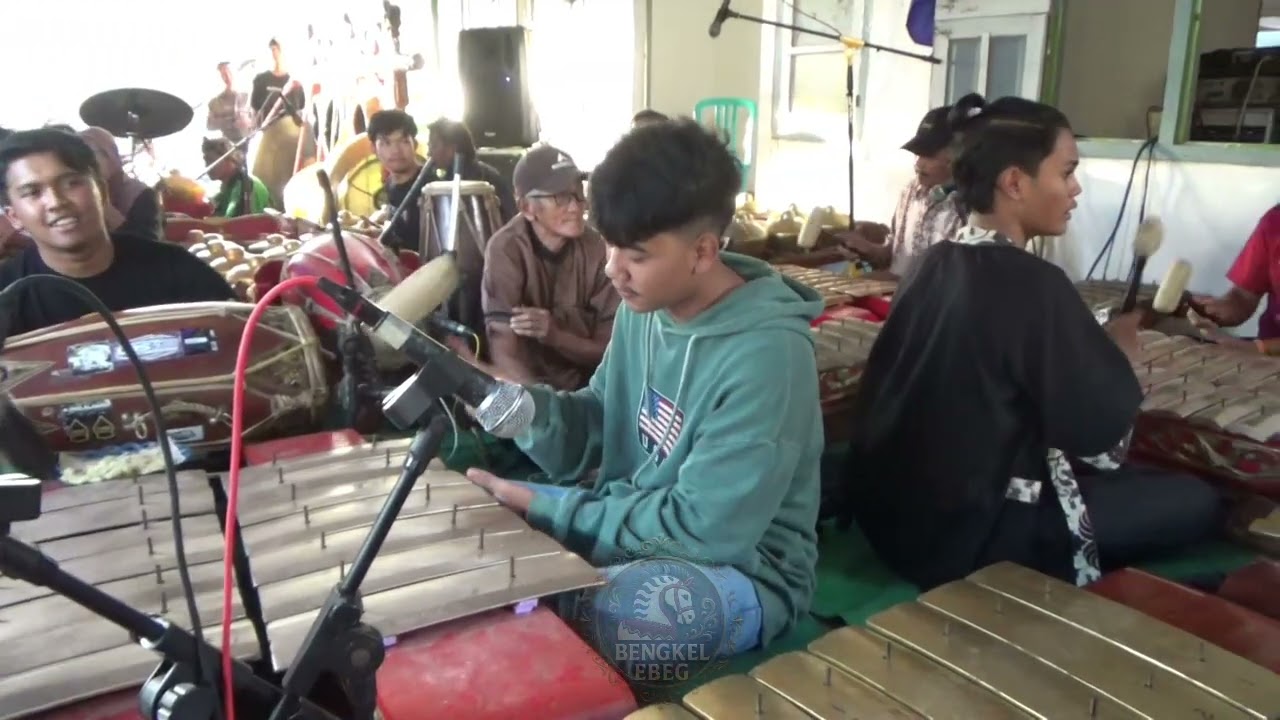Gending Jawa tombo kangen kampung halaman