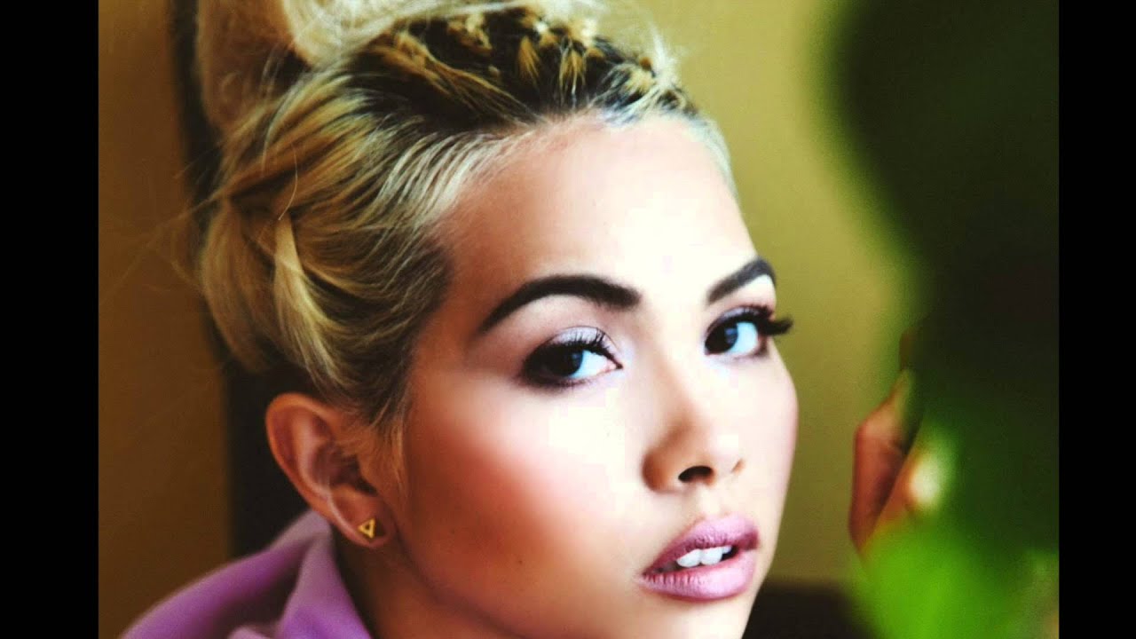 Hayley Kiyoko - Cliffs Edge Lyrics