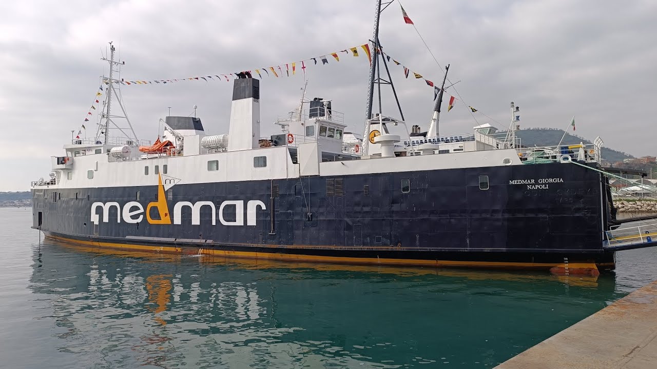 Speciale 100 iscritti ! Tour nave e ponte di comando M/n Medmar Giorgia 