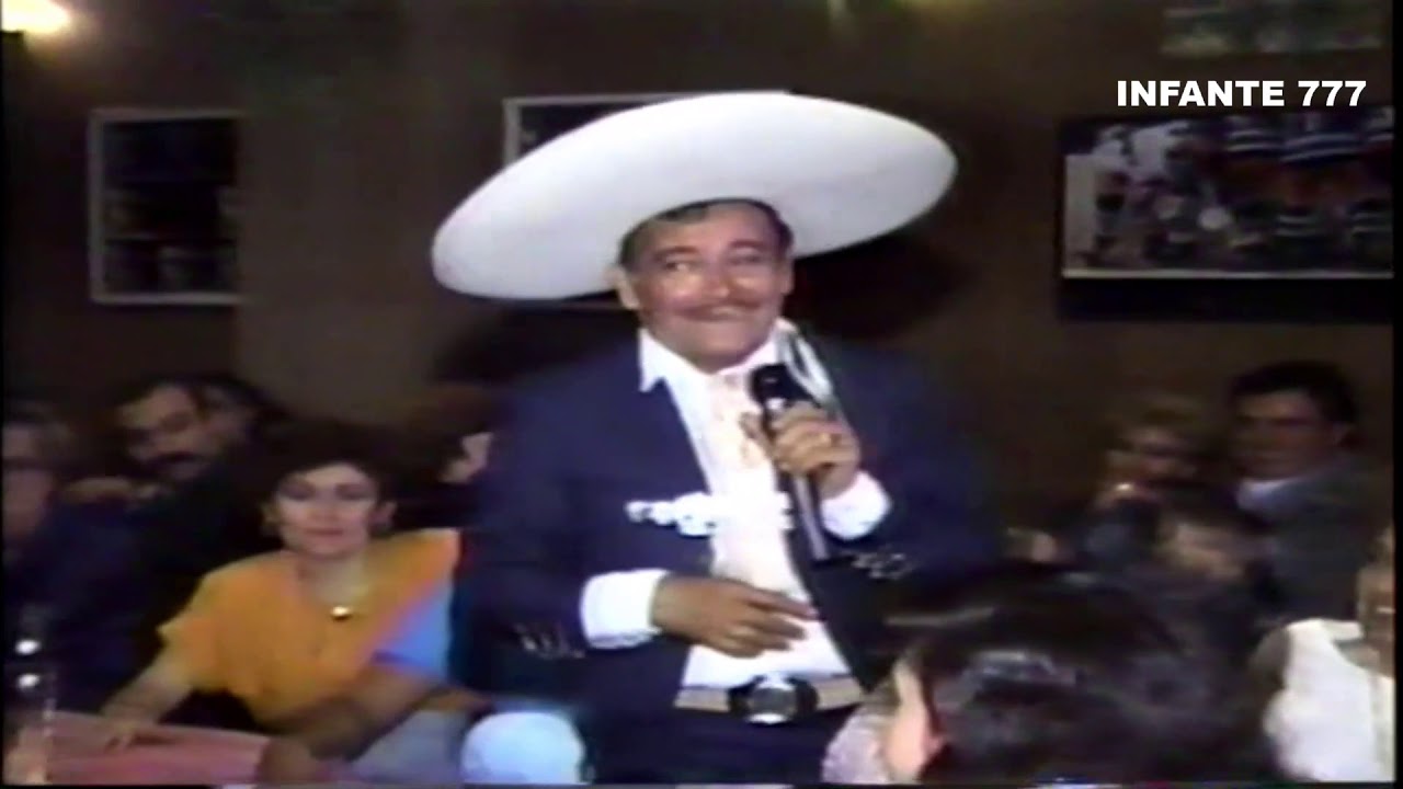 ANTONIO PEDRO. CANTANDO CANTANDO EN ABRIL DE 1991