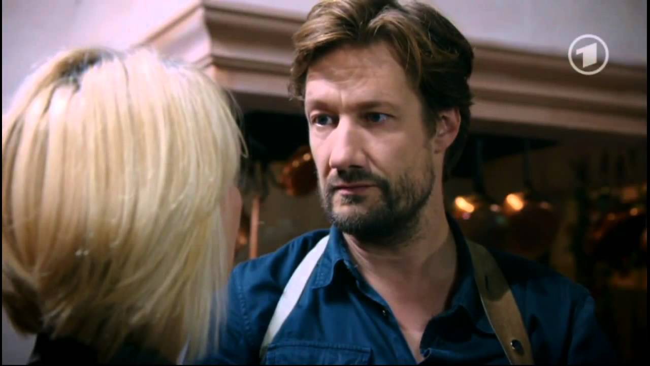Folge 4618 Elisabeth + Ben + Charlie + Helmke