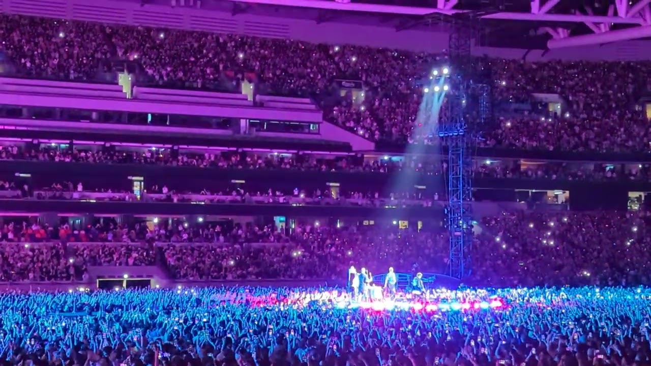 Coldplay – Viva La Vida (Hong Kong 2025.04.09)