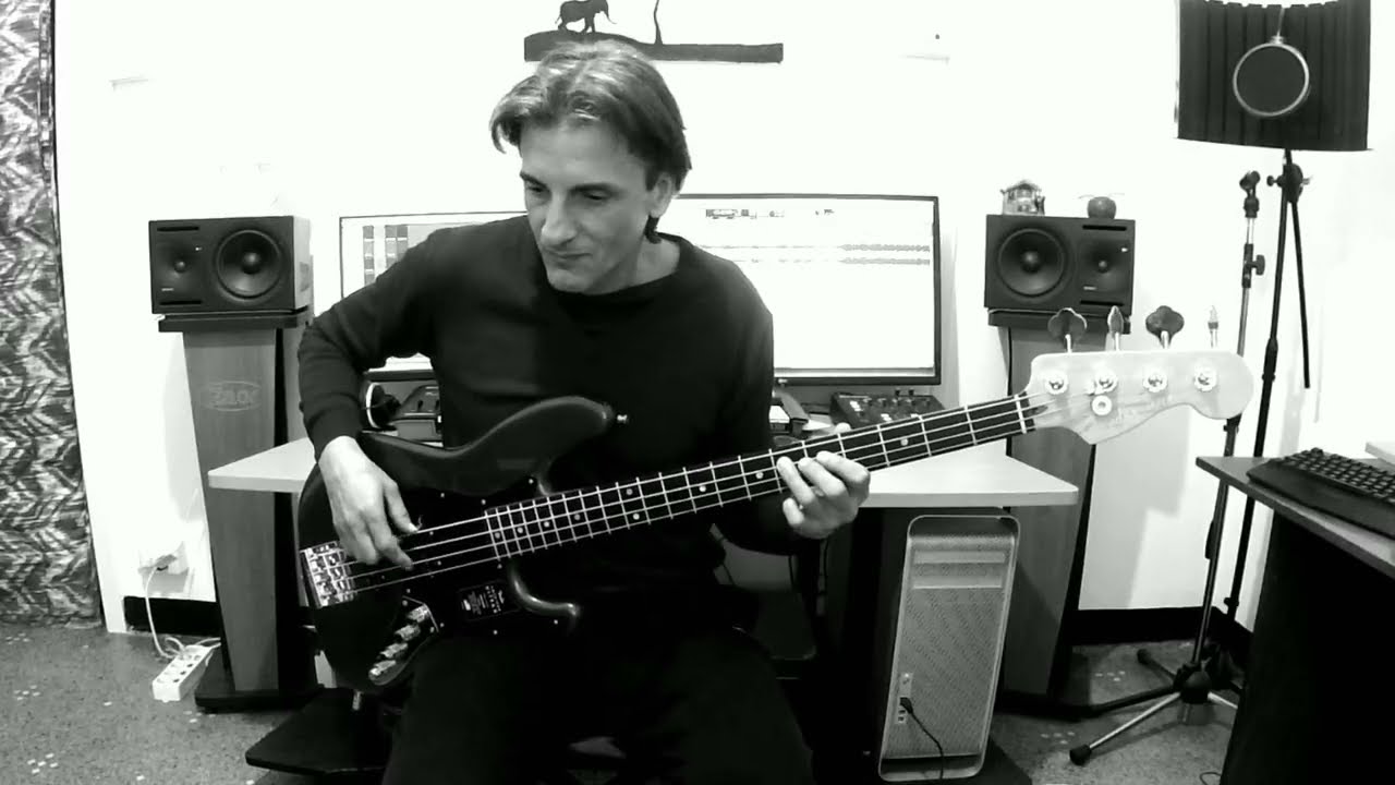 Every Breath You Take − Bass Cover