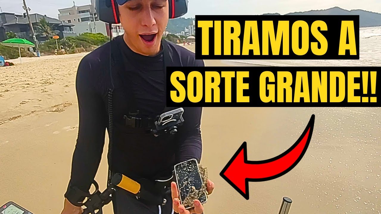 ACHAMOS UM CELULAR FAZENDO DETECTORISMO NA PRAIA!! 🍀🤑