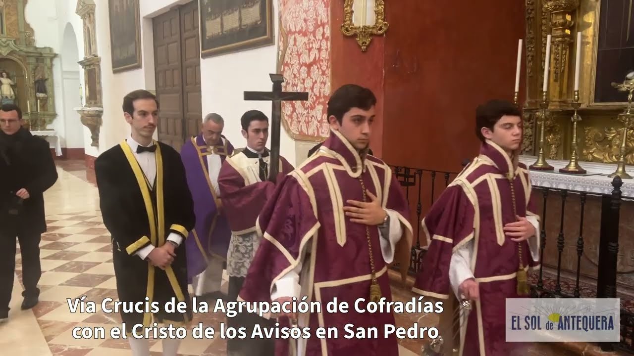 🟣 VÍa Crucis con el Cristo de los Avisos por parte de la Agrupación de Cofradías