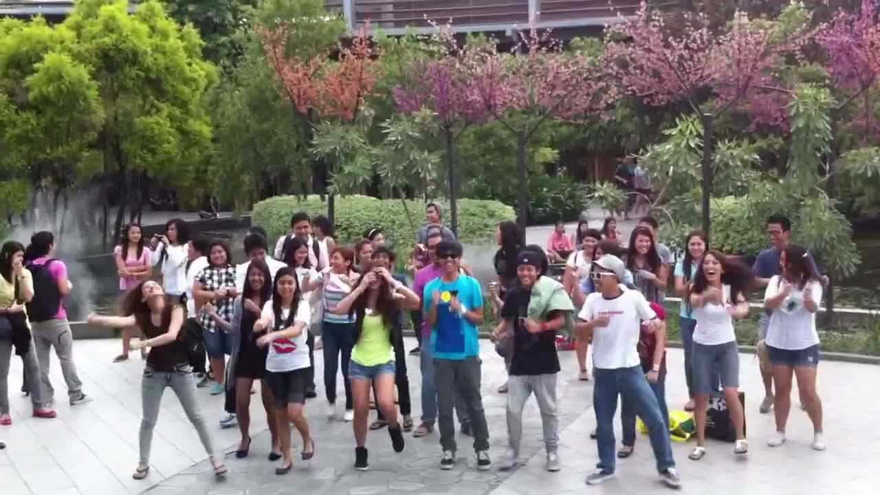 Dance Craze Went Wrong 1:56 sec.