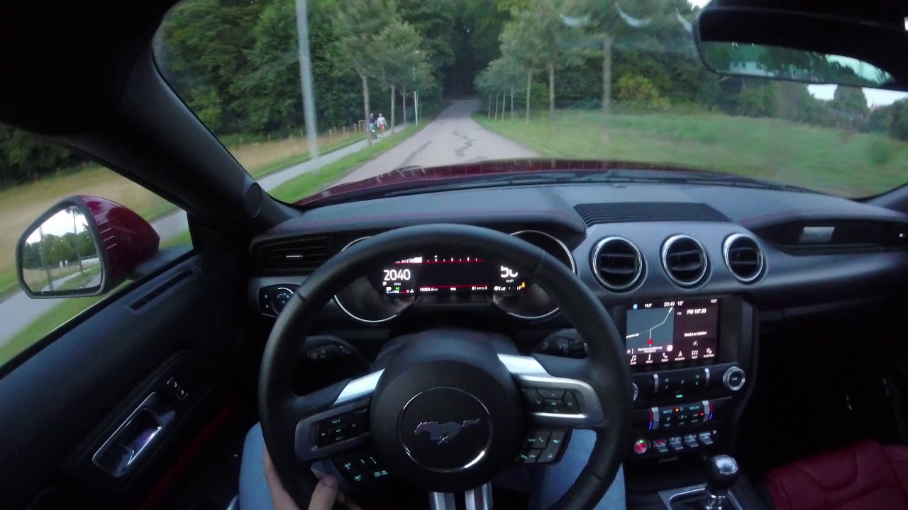 Ford Mustang GT V8 2018 года с ручным управлением — обзор от первого лица
