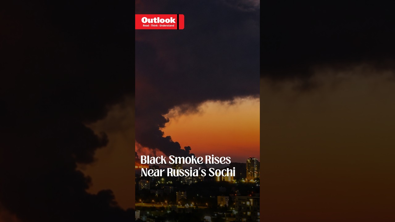 Thick Black Smoke Rises Near Russia&rsquo;s Sochi After Oil Tanker Catches Fire