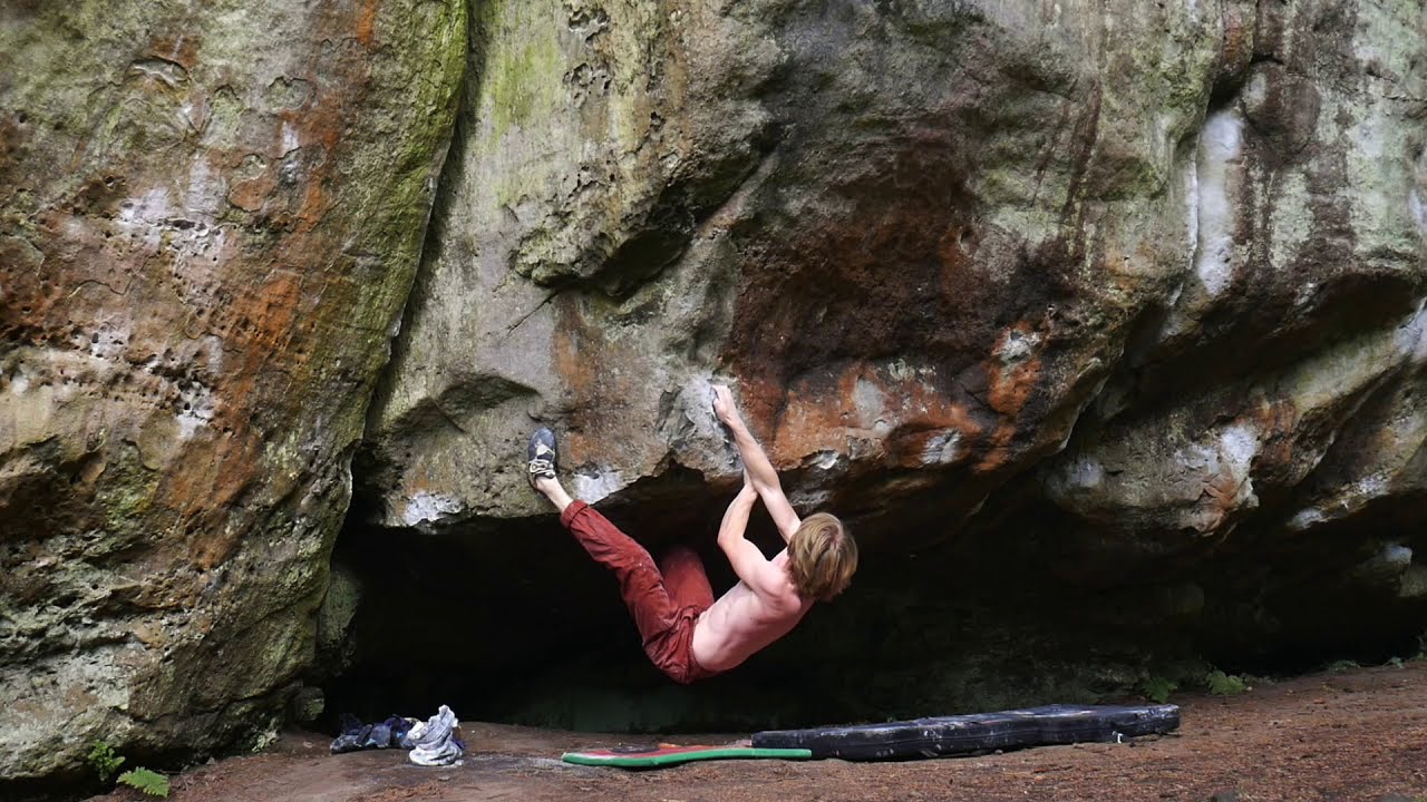 Northumberland Bouldering Volume Three (Kyloe In f7s)