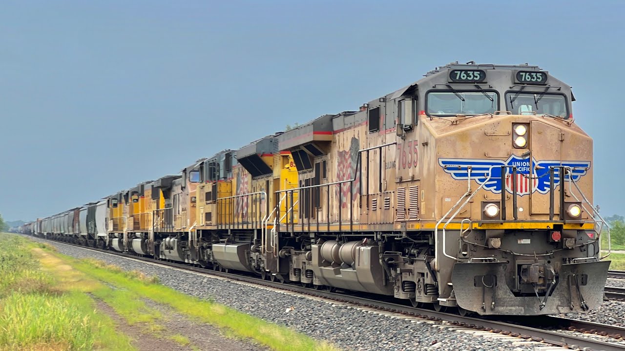 Brand New AC44C6M, UP 1988, SD70Ms, Awesome Lashups & More Along the Busy UP Nebraska Transcon!