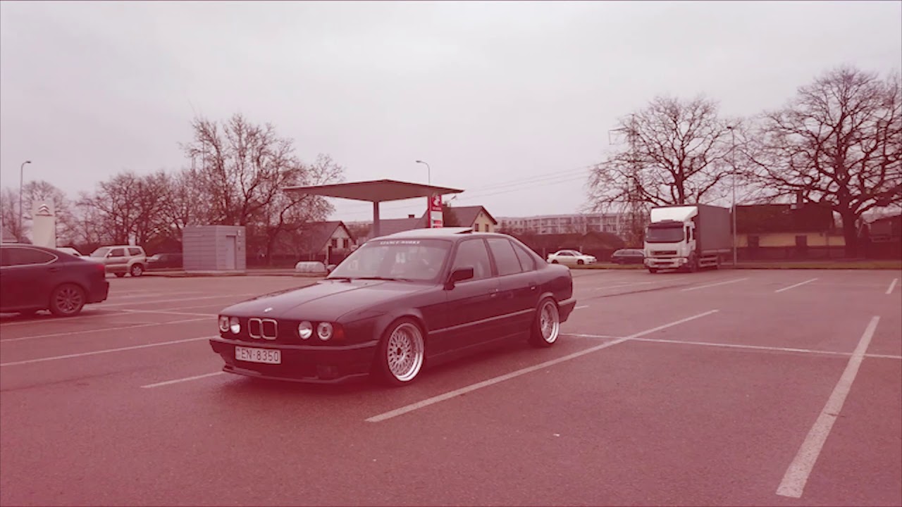 Stanced BMW E34, BBS RC090