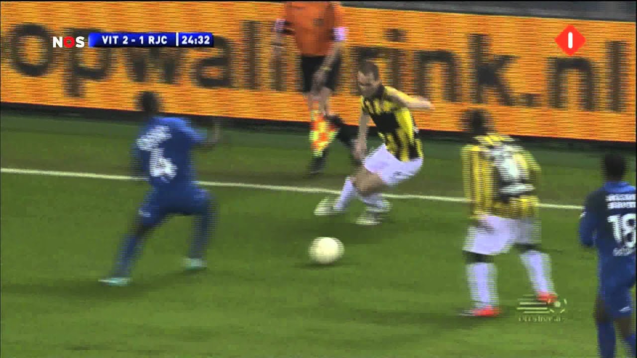 2011-01-29 Vitesse Arnhem - Roda JC 5-2