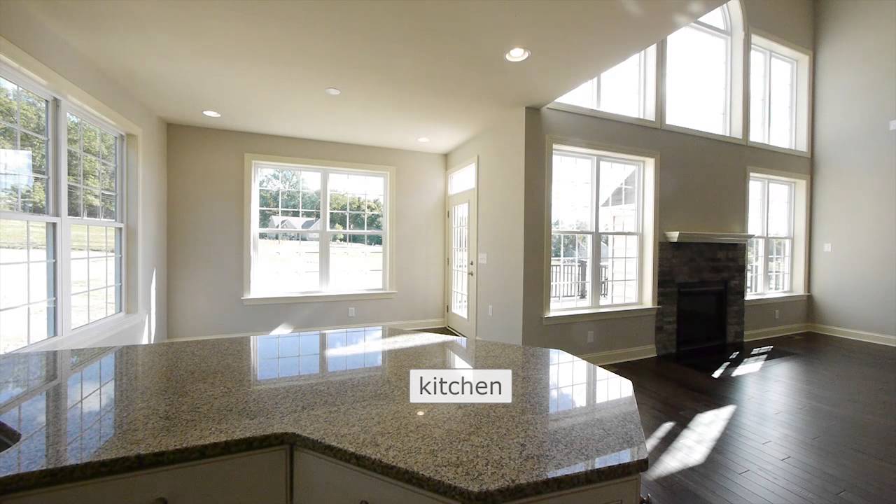 3465 Glengate Dr, Center Valley PA 18034