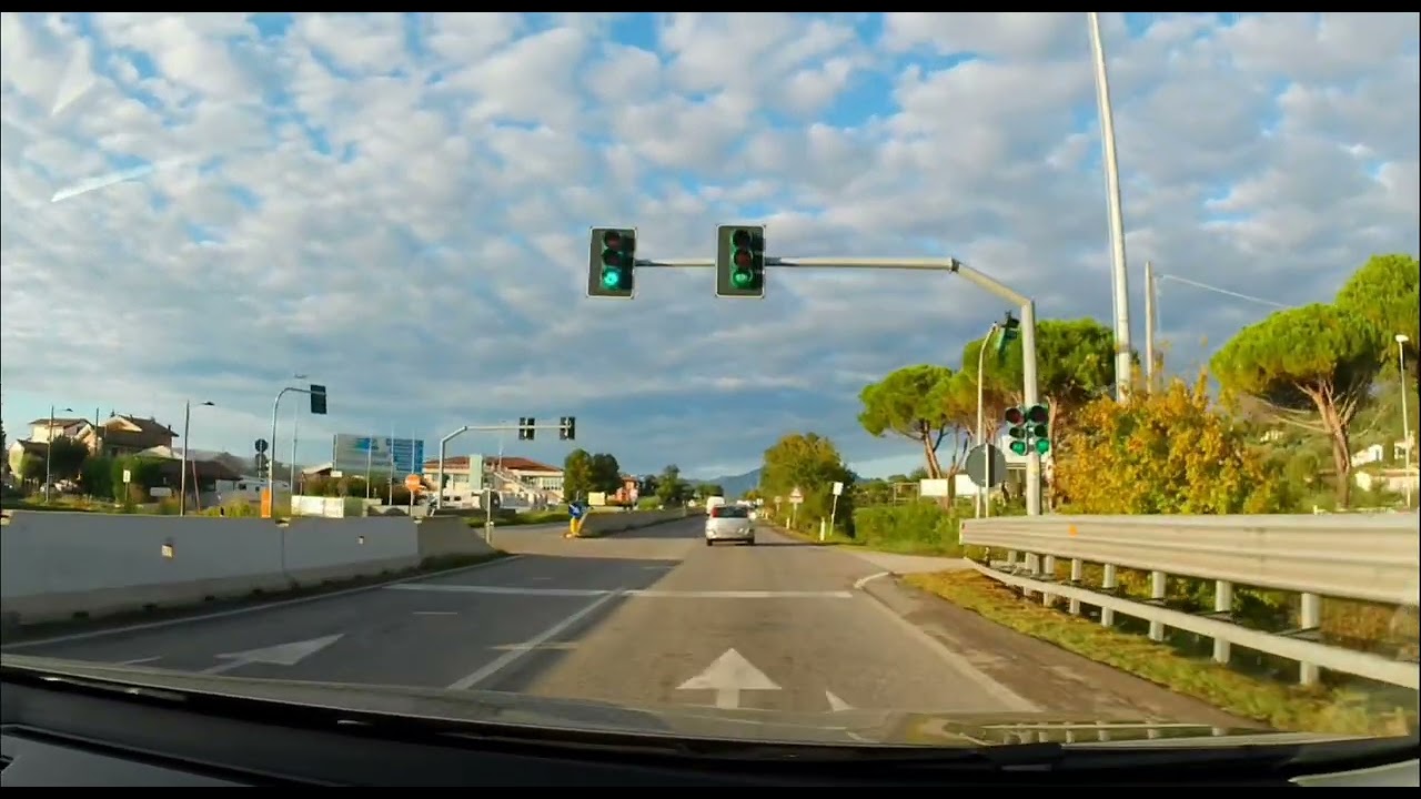 Partire  per un viaggio prima dell'alba. Strada per San Marino Video-29