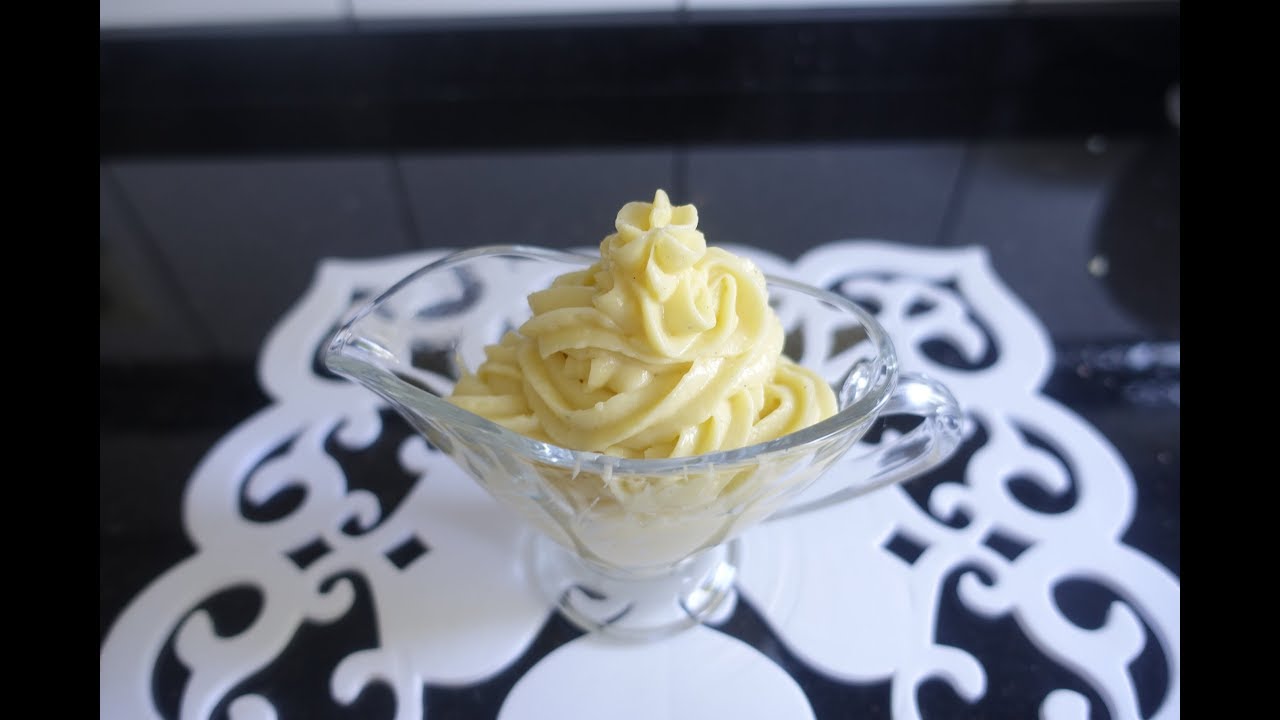 Cr&egrave;me P&acirc;tissi&egrave;re au Pudding vanille FACILE et Pas CHER!!!!!! (Fr)