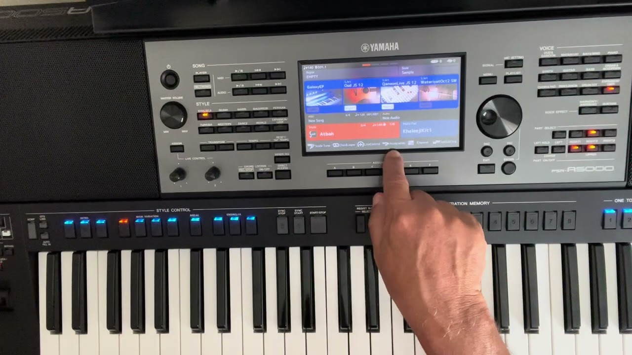 كيفية تغيير الصوت من غير ماتضغط على أى زر فى Yamaha A5000