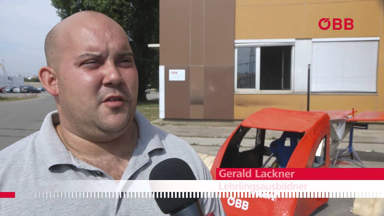 ÖBB-Lehrlinge verliehen einer Taurus Flügel