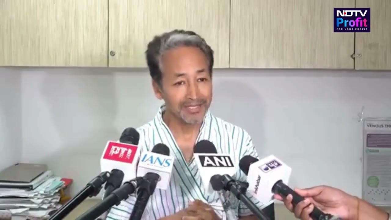 Happy With Govt's Move But Will Continue, Sonam Wangchuk's 1st Statement After CJP Calls Off Protest